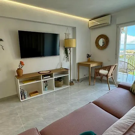Pura Vida King-size Bed Sea And Mountain View